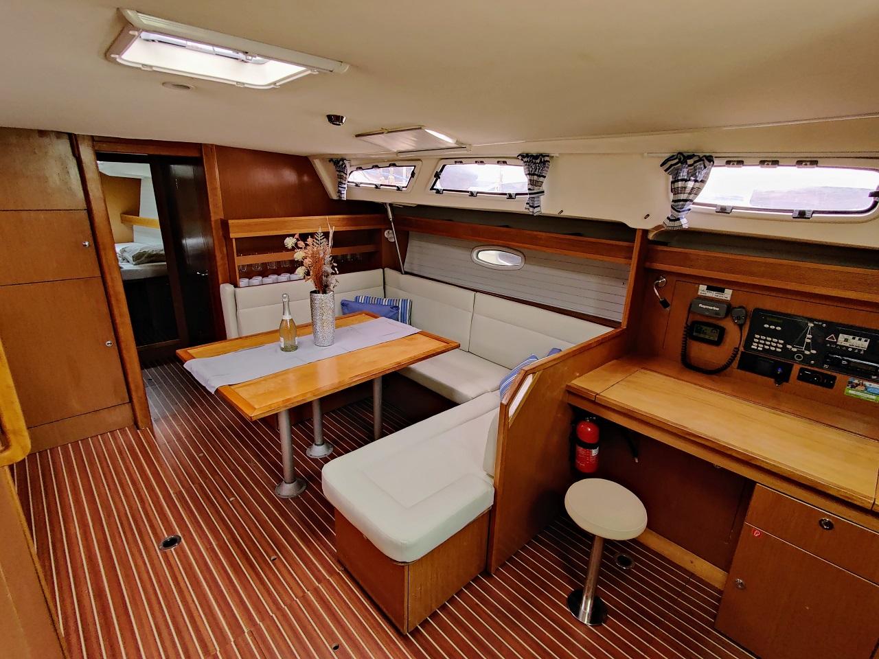 Bavaria 47 Cruiser, picture 6