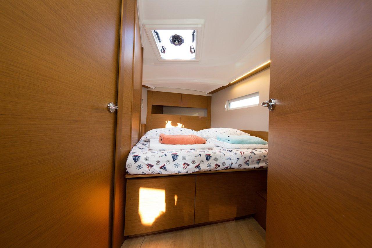 Sun Odyssey 410 - 3 cab., picture 5