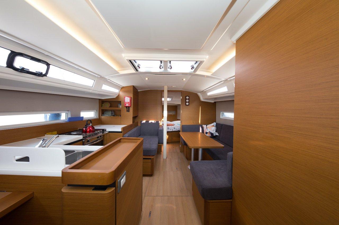 Sun Odyssey 410 - 3 cab., picture 4
