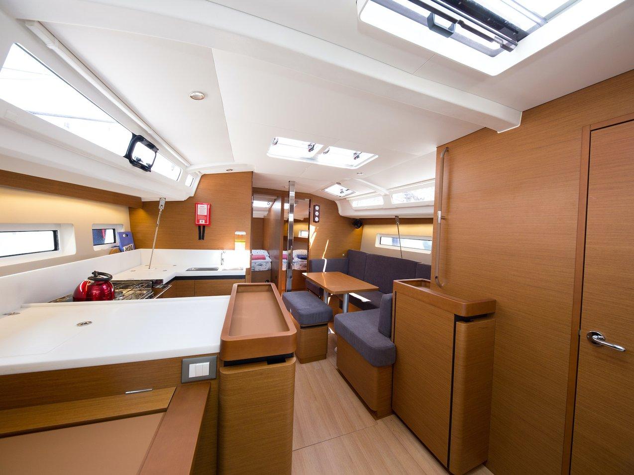 Sun Odyssey 440 - 4 cab., picture 5