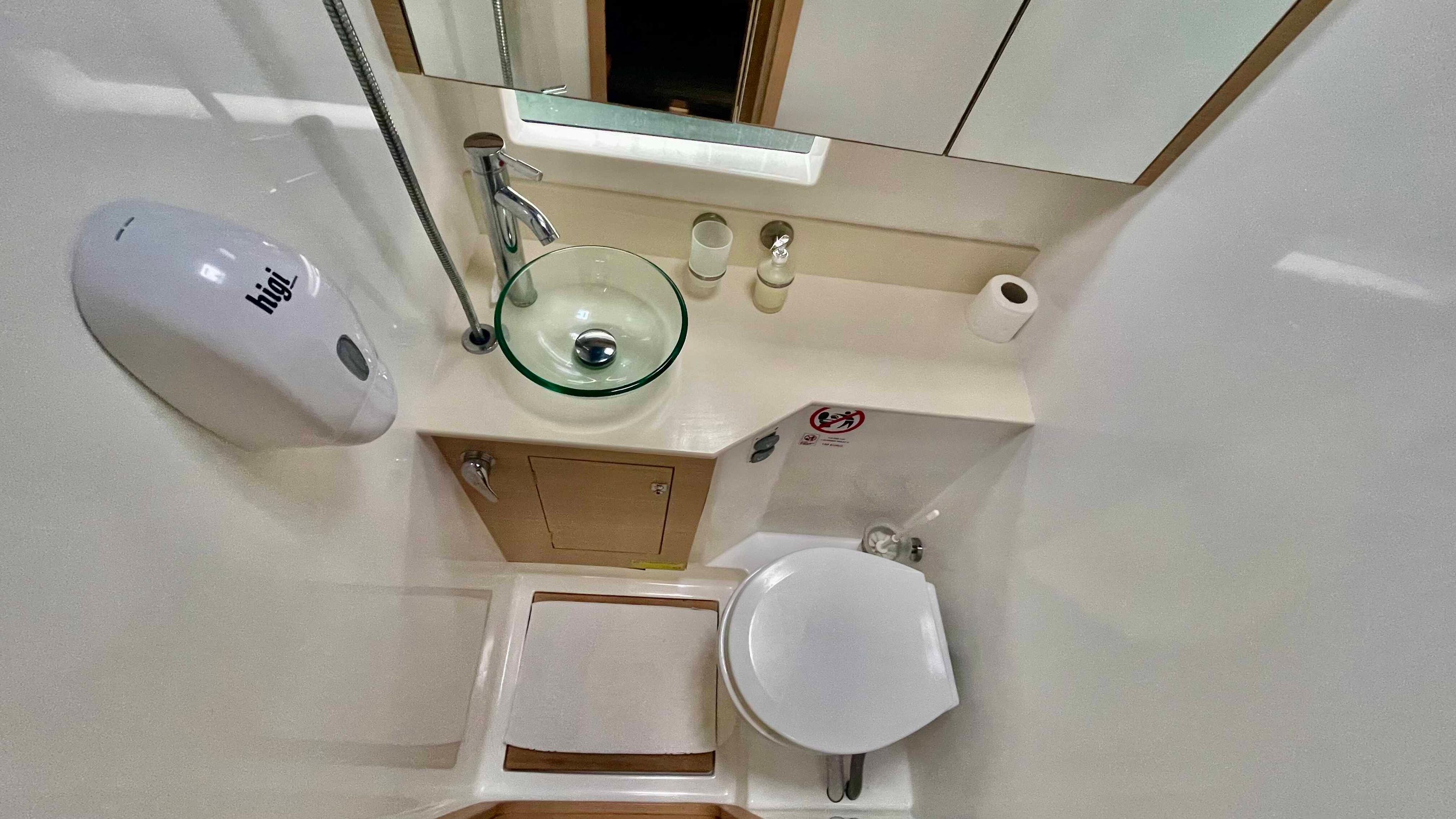 Dufour 48 Catamaran - 5 + 1 cab., picture 46