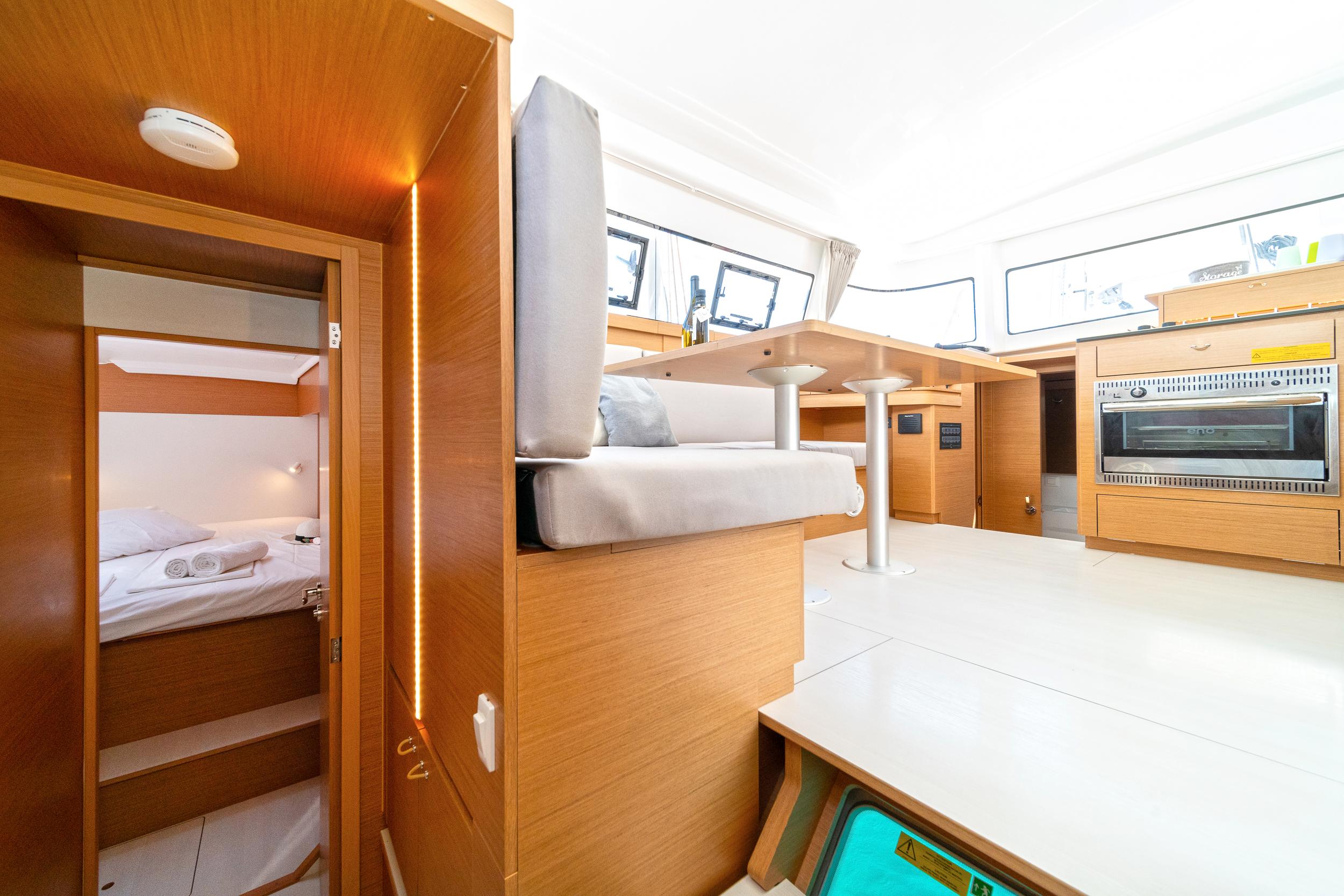 Excess 11 - 4 cab., picture 8