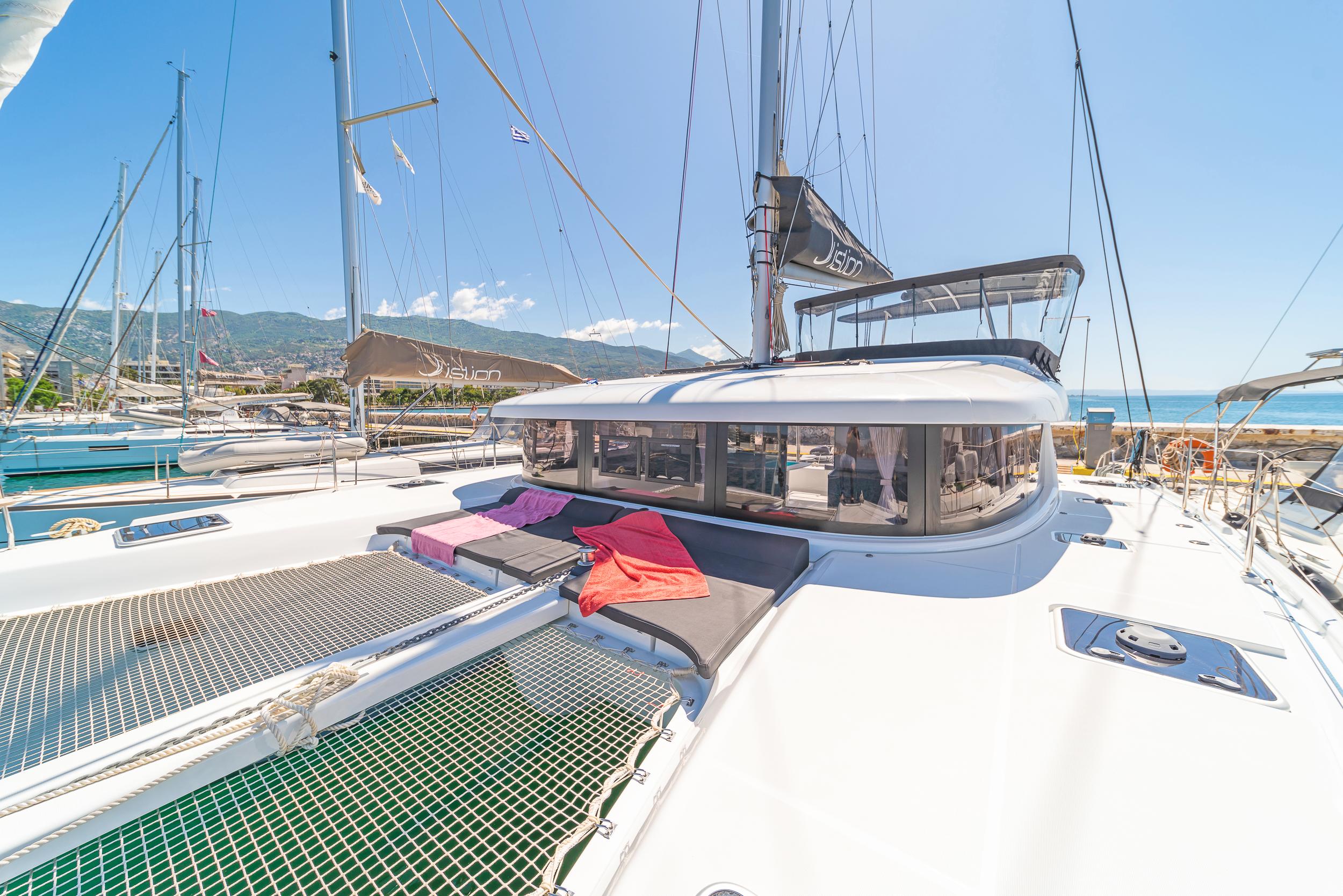 Lagoon 42 - 4 + 2 cab., picture 11