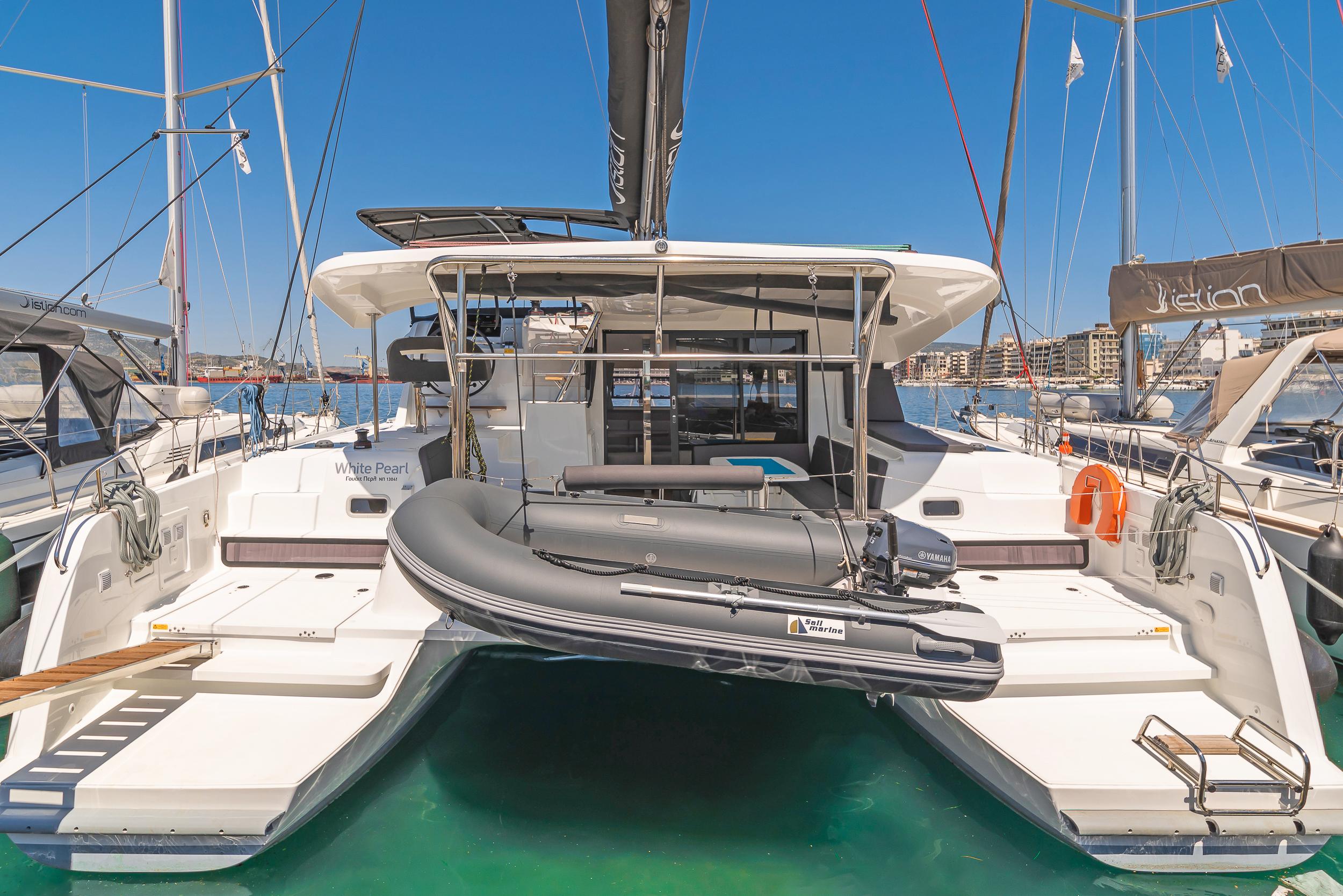 Lagoon 42 - 4 + 2 cab., picture 12