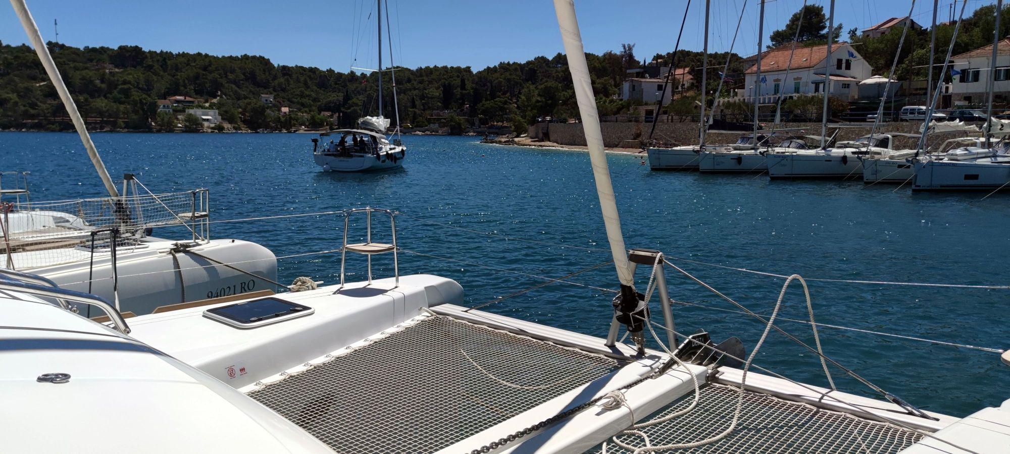 Lagoon 40 - 4 + 1 cab., picture 9