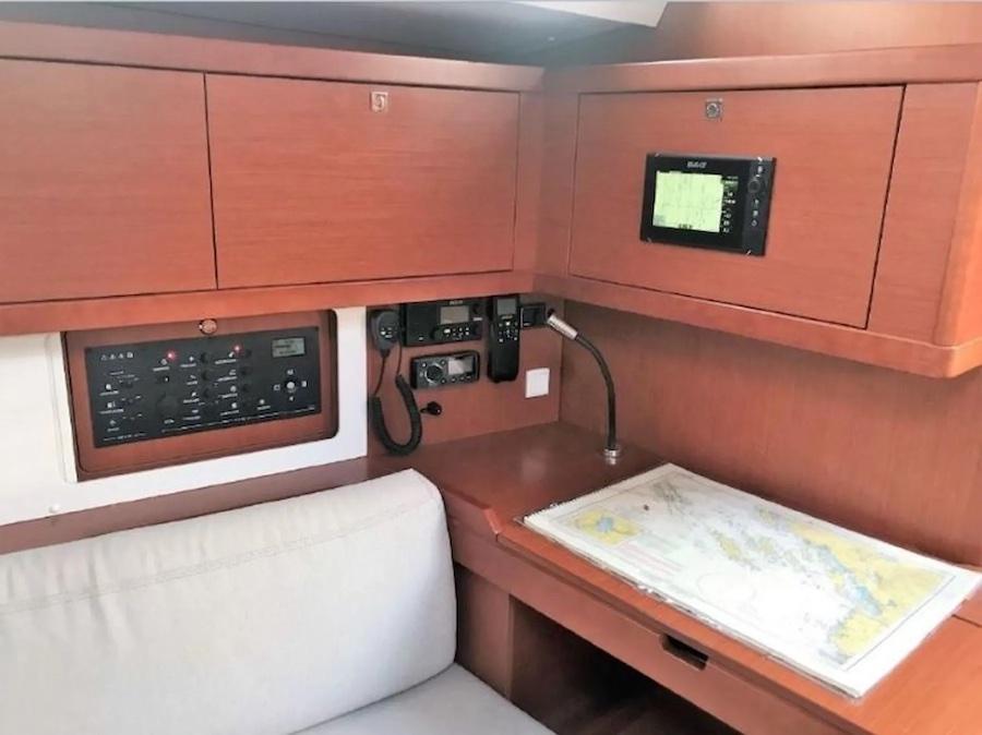 Oceanis 45 - 4 cab., picture 8