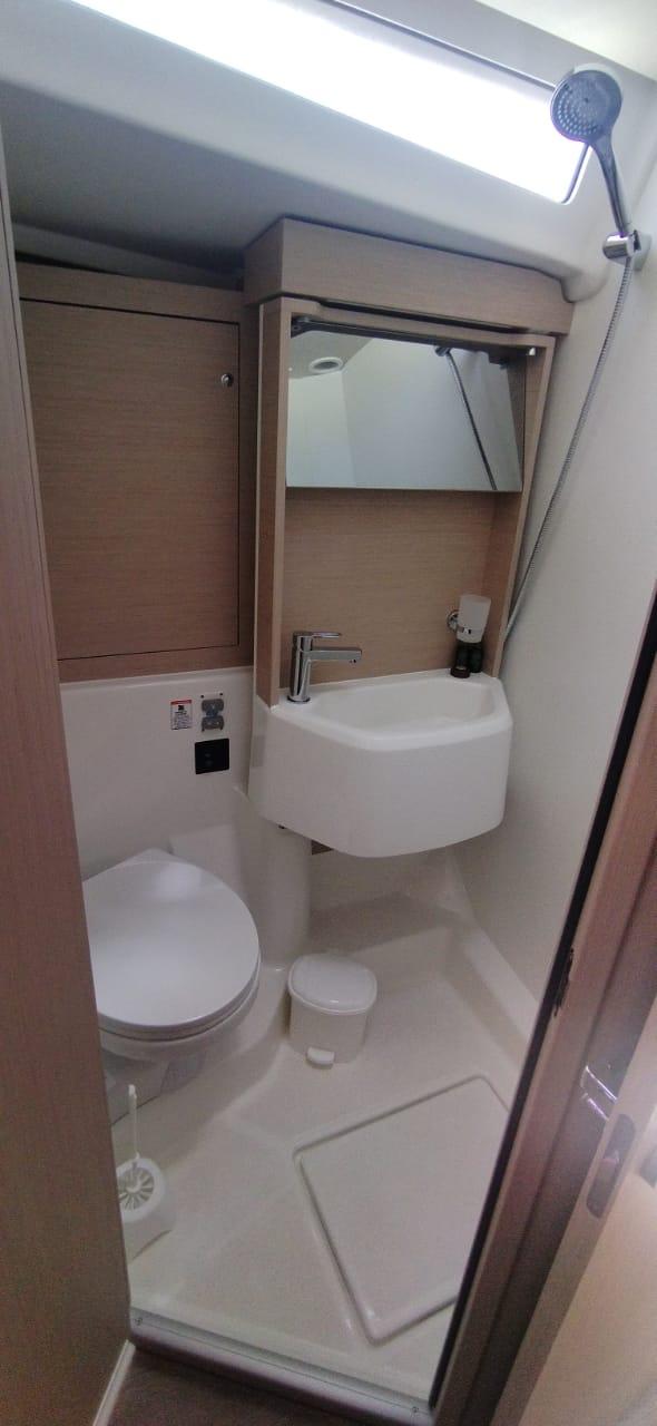 Oceanis 51.1 - 5 + 1 cab., picture 10