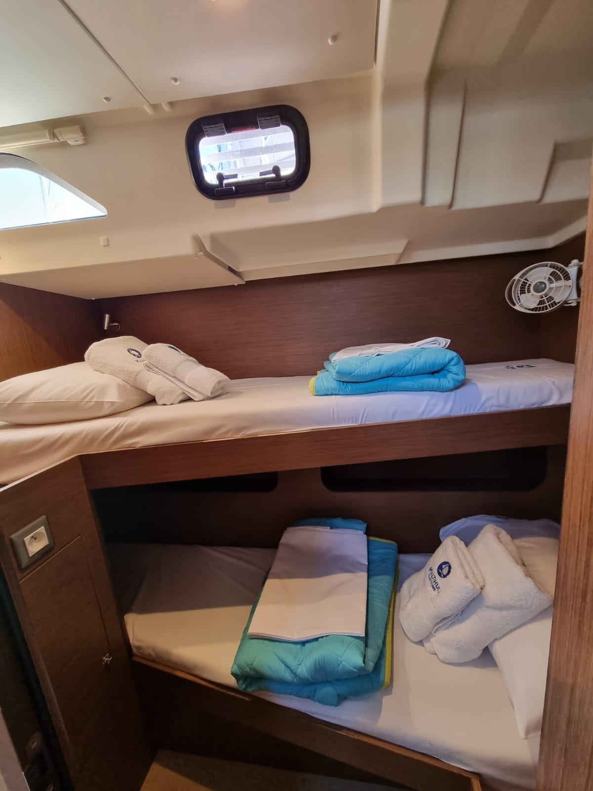 Oceanis 51.1 - 5 + 1 cab., picture 8