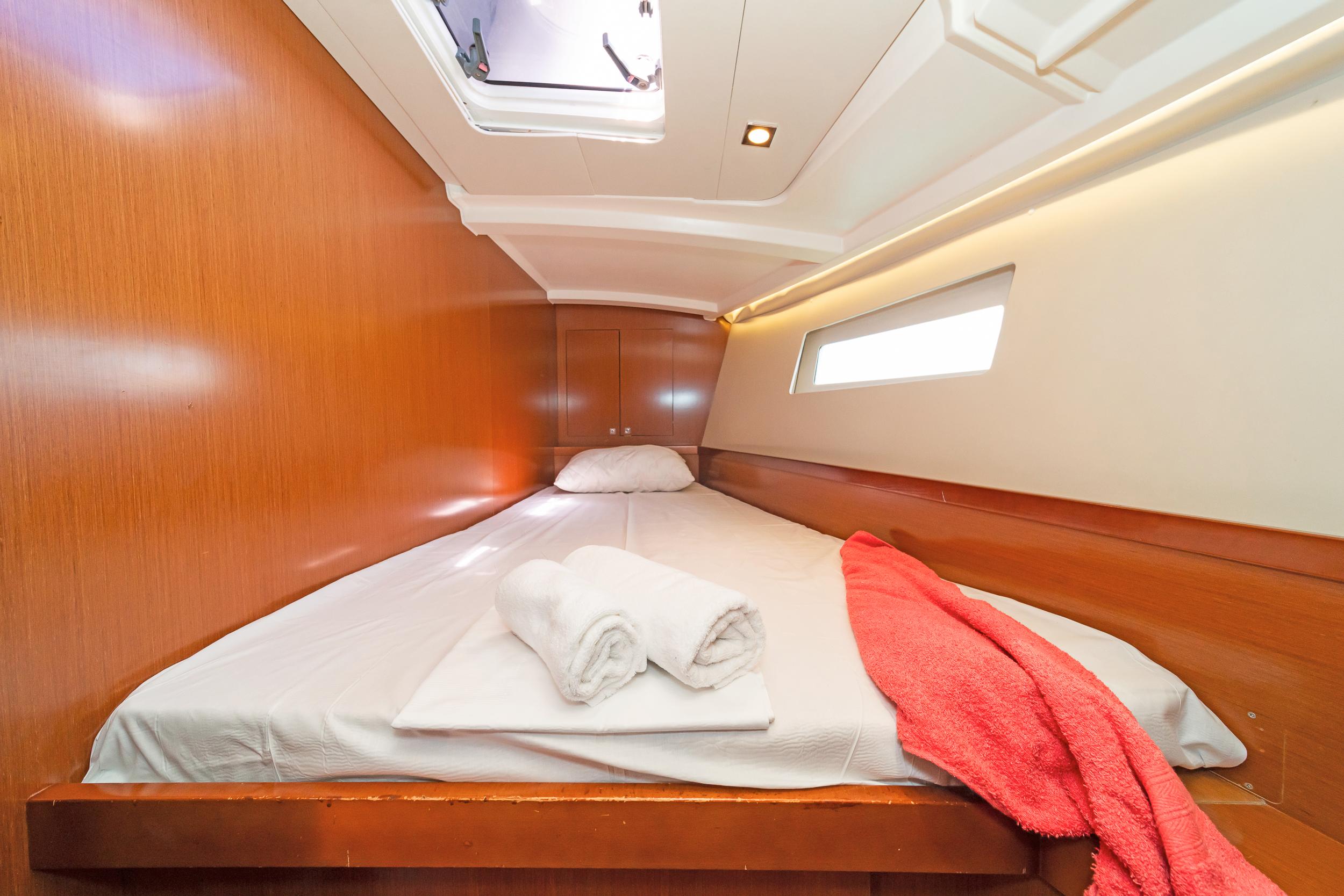 Oceanis 45 - 4 cab., picture 9