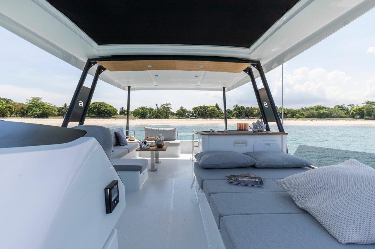 Fountaine Pajot MY5 - Mala, picture 9