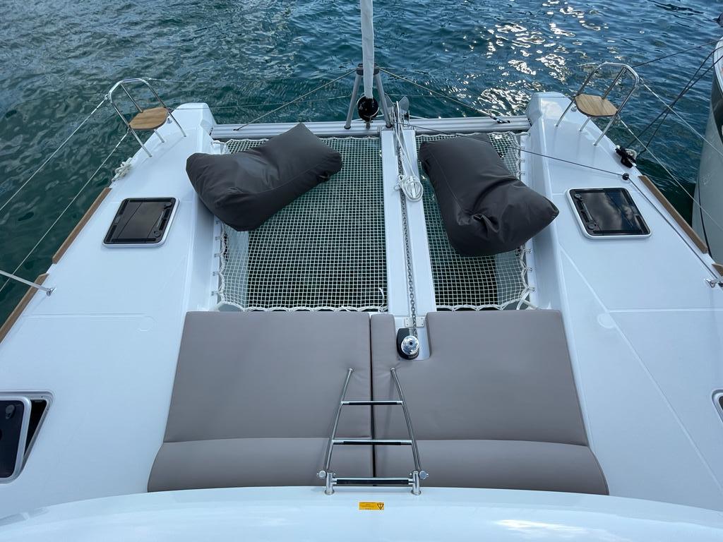 Lagoon 40 - 4 + 2 cab, picture 7