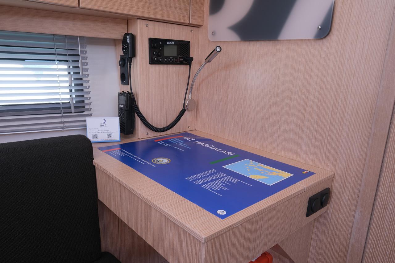 Bavaria C38, picture 9