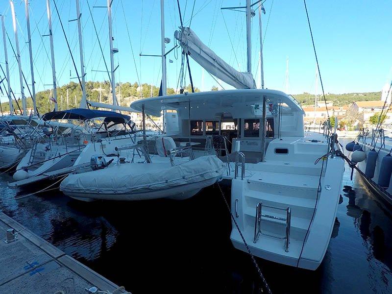 Lagoon 450 F - 4 + 2 cab., picture 1