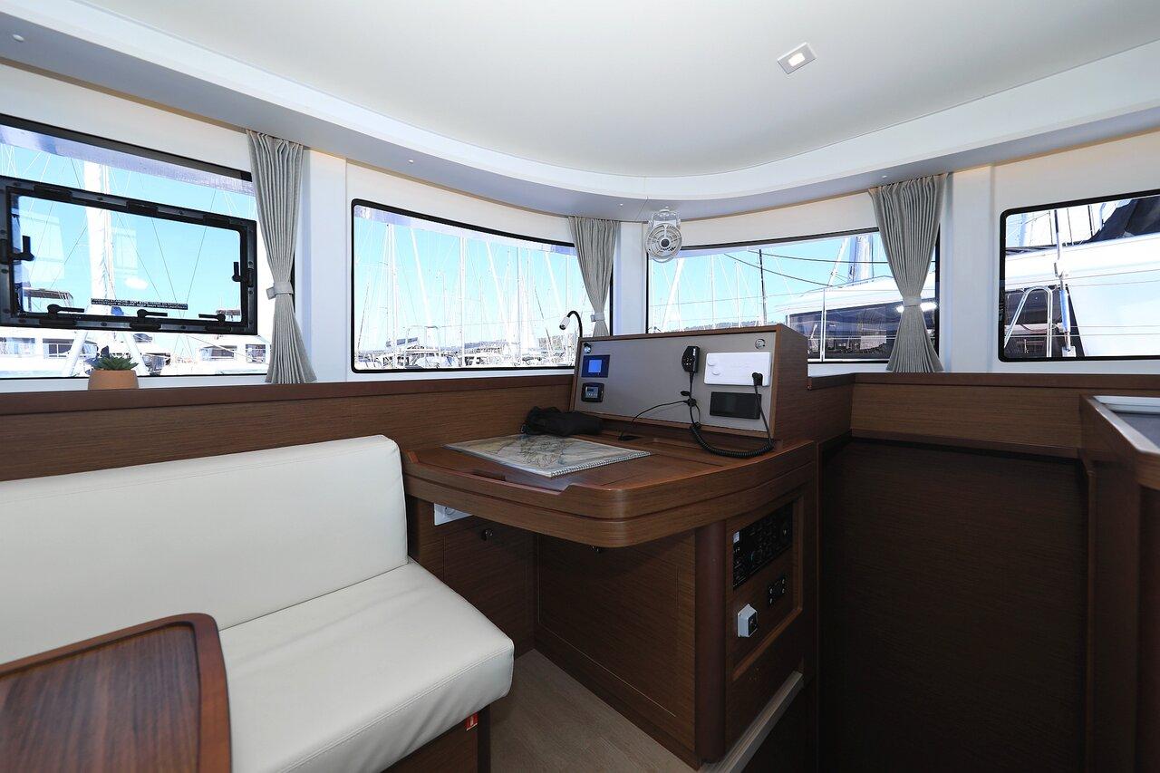 Lagoon 42 - 4 + 2 cab., picture 18