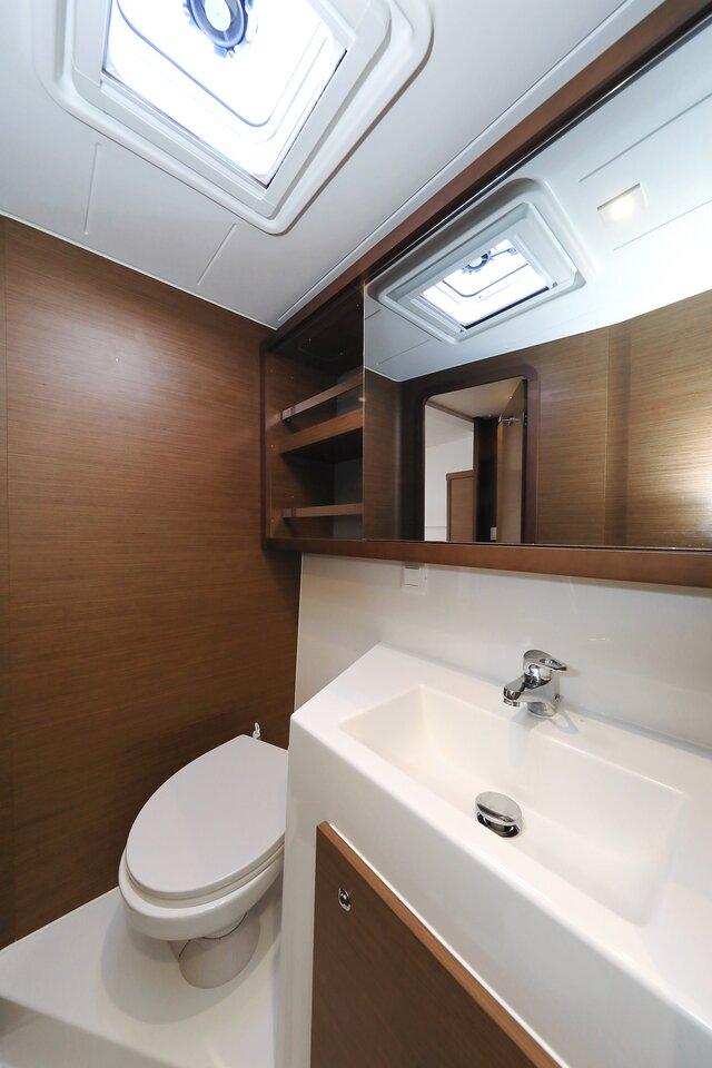 Lagoon 42 - 4 + 2 cab., picture 24