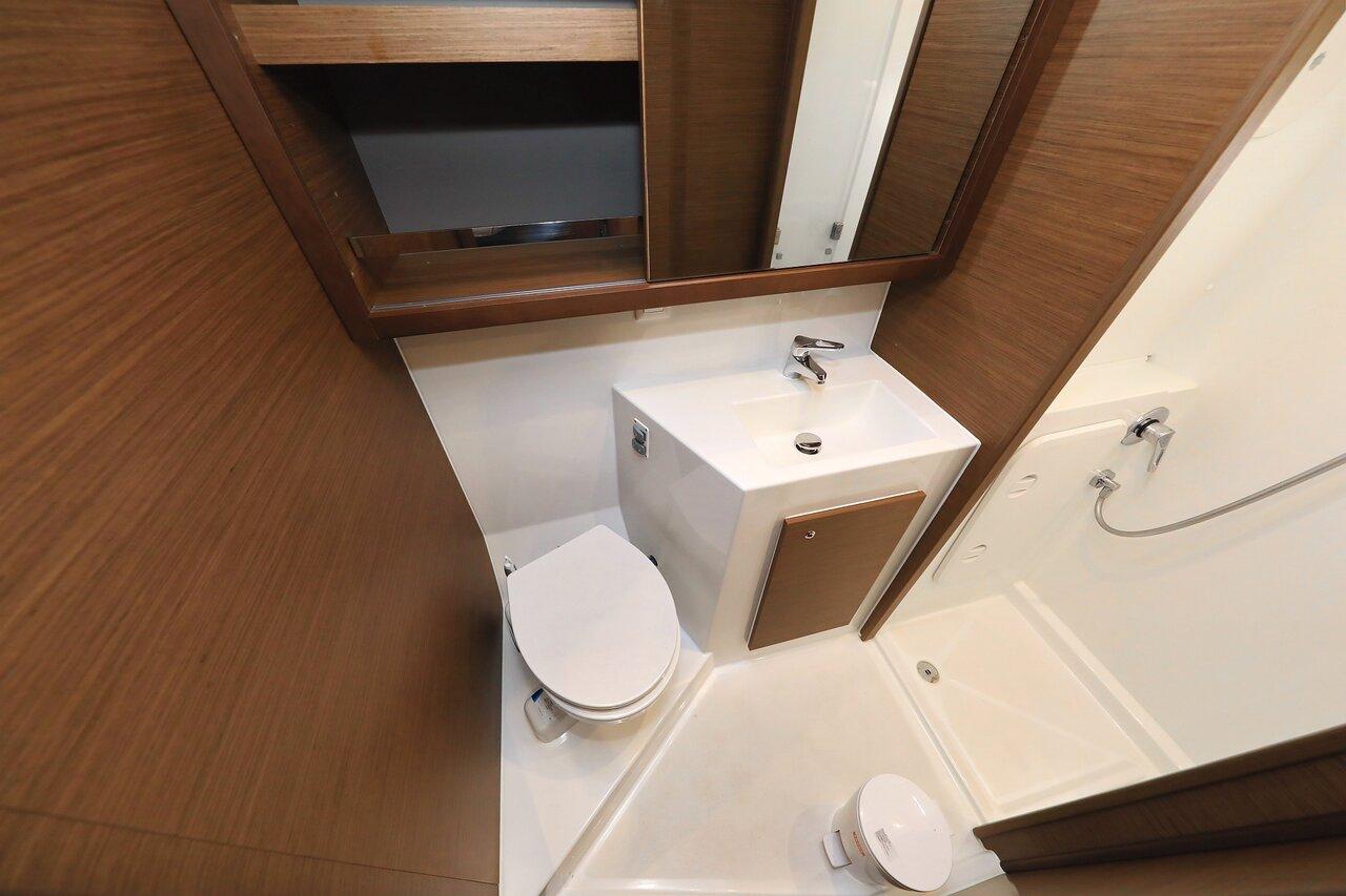 Lagoon 42 - 4 + 2 cab., picture 25