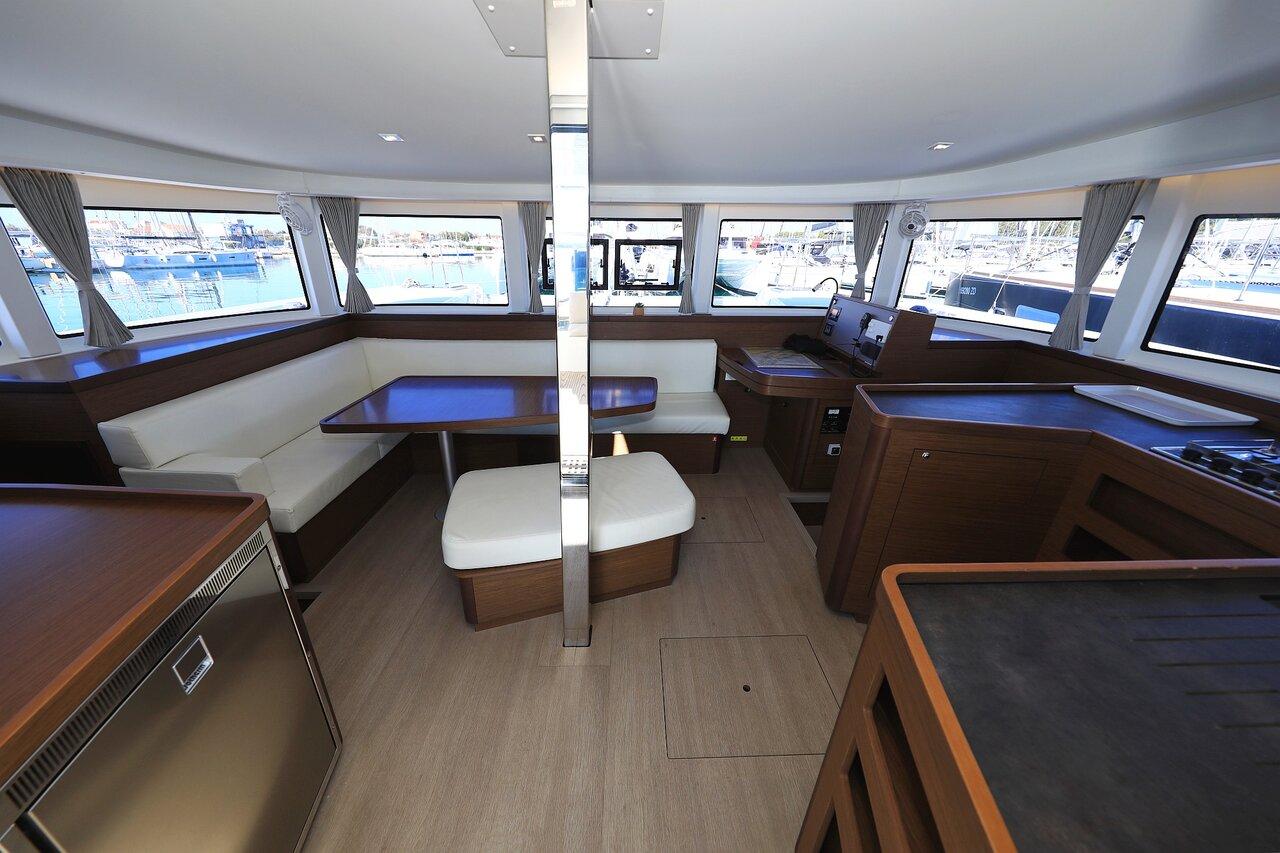 Lagoon 42 - 4 + 2 cab., picture 13