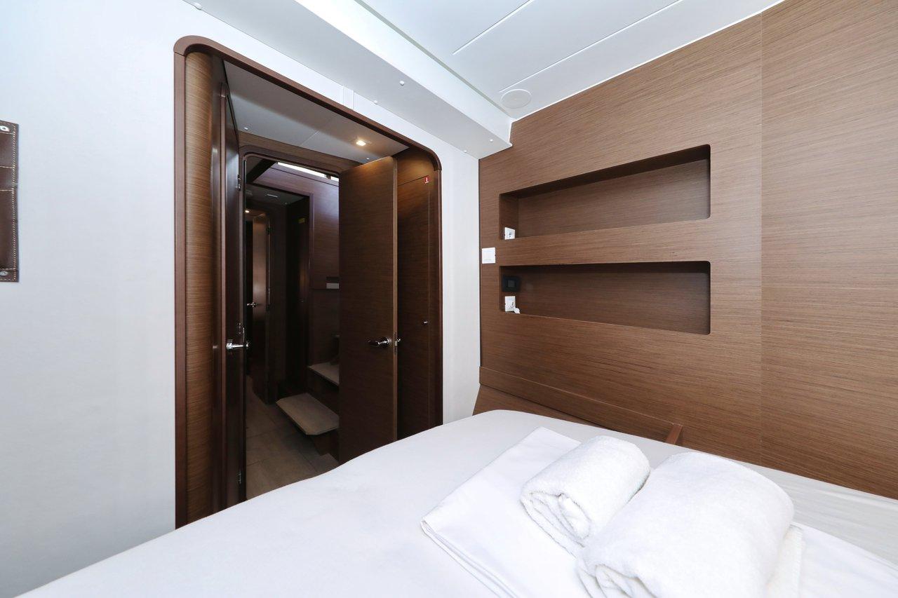 Lagoon 42 - 4 + 2 cab., picture 50