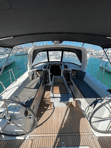 Oceanis 41.1, picture 3