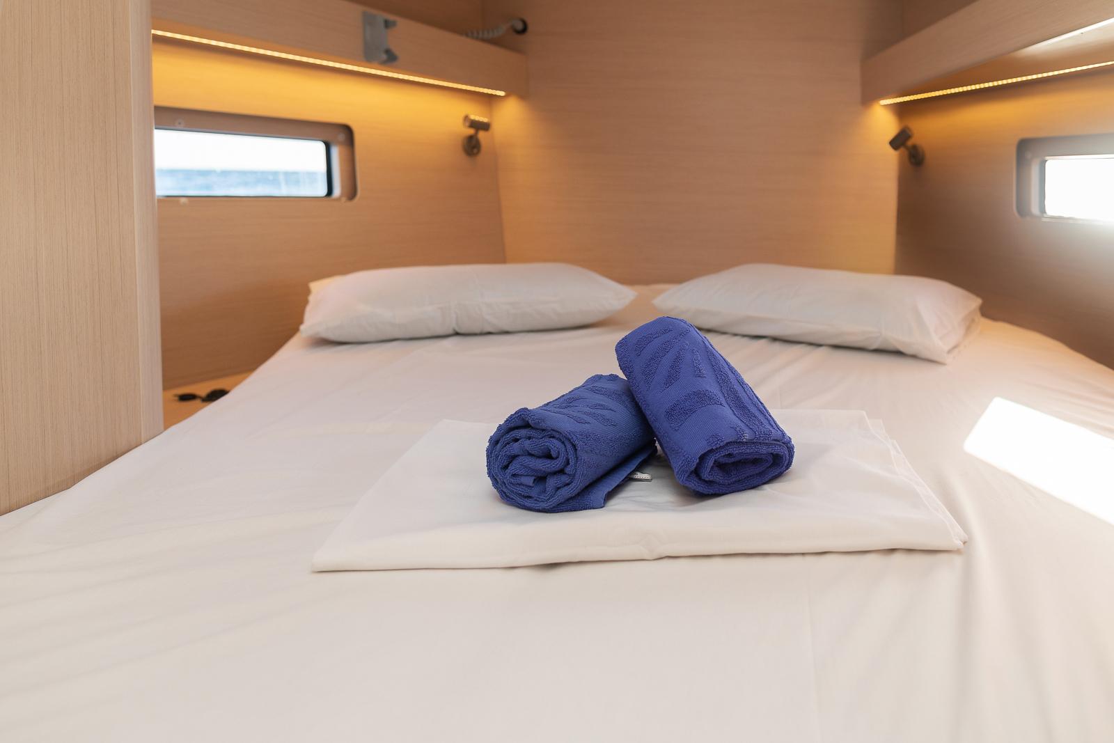 Oceanis 40.1, picture 11