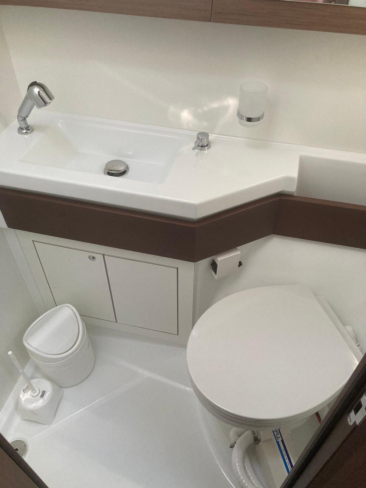 Oceanis 46.1, picture 9