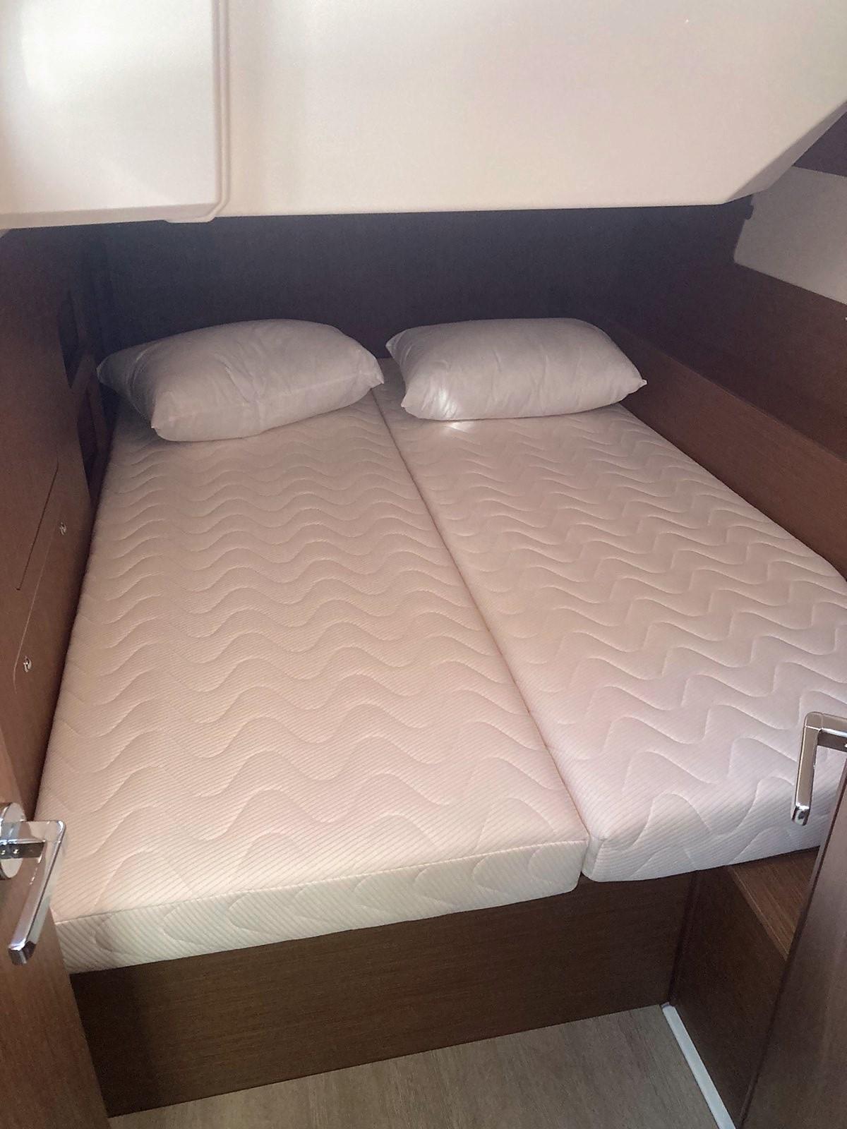 Oceanis 46.1, picture 8