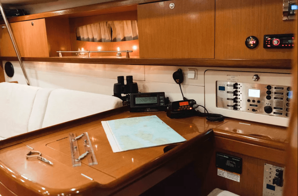 Oceanis 54 - 4 + 1 cab., picture 9