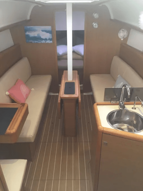 Sun Odyssey 33i - 2 cab., picture 4