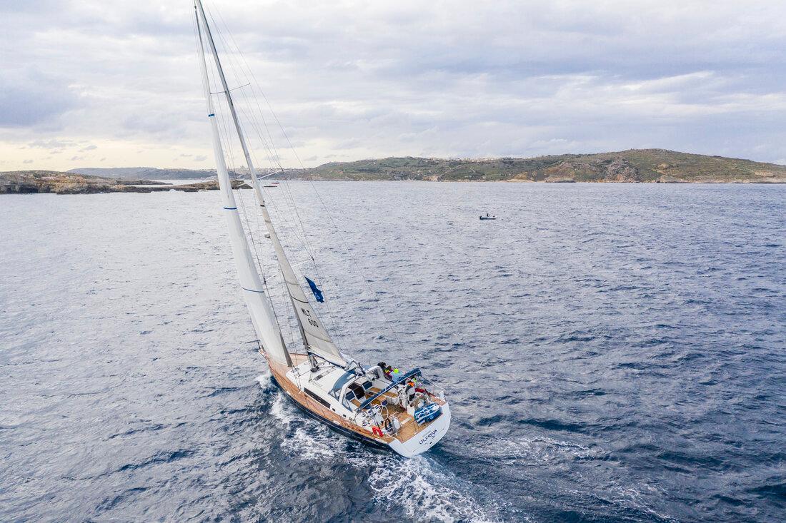 Oceanis 60 - 3 + 1 cab., picture 1