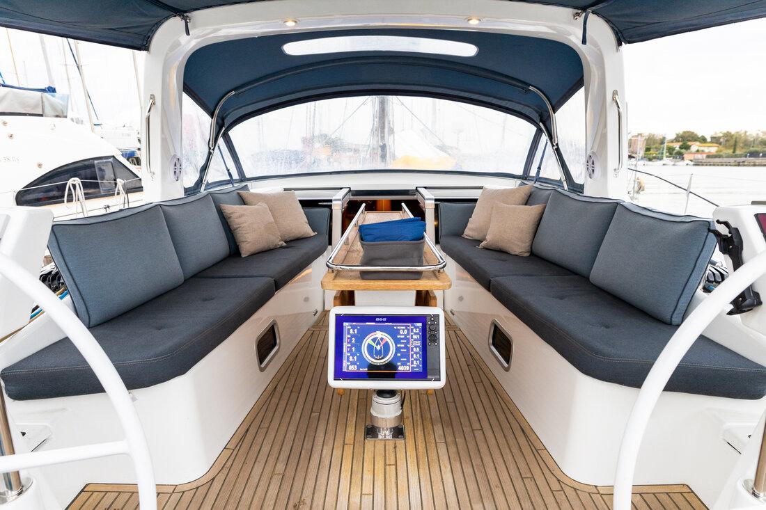 Oceanis 60 - 3 + 1 cab., picture 13