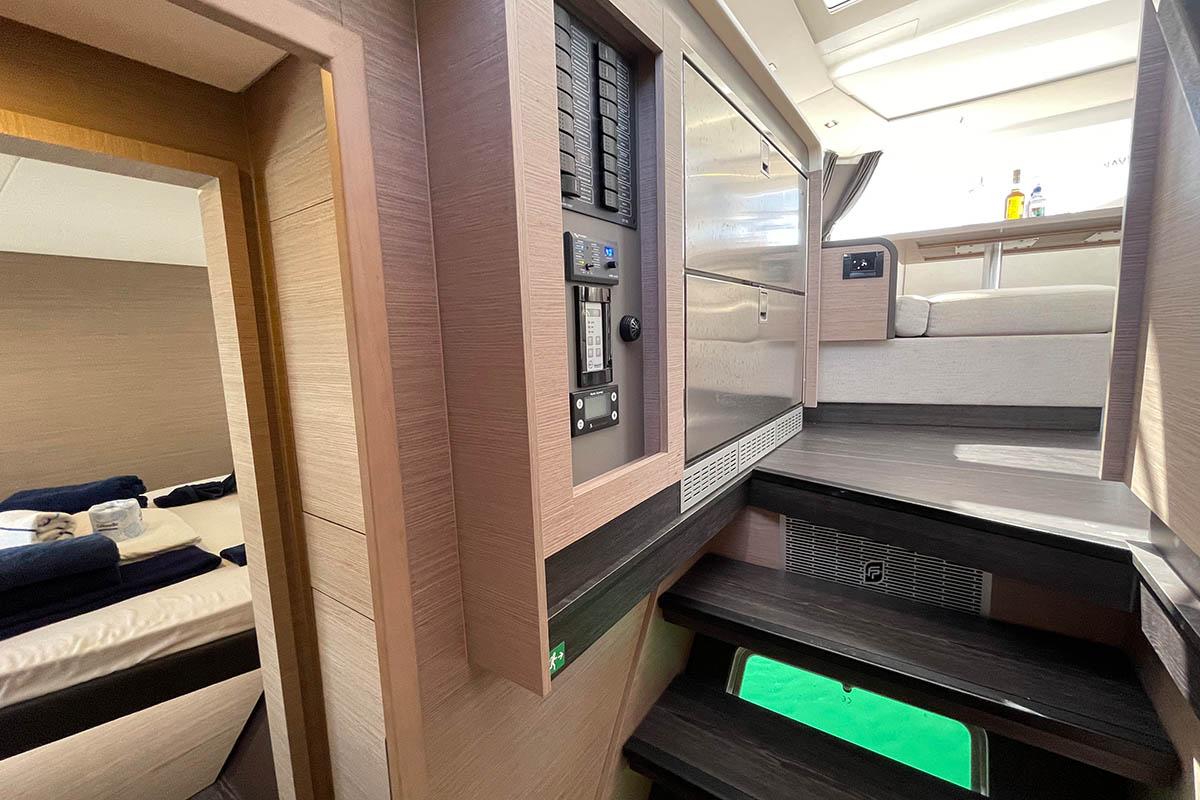 Fountaine Pajot Tanna 47 - 5 + 1 cab., picture 20