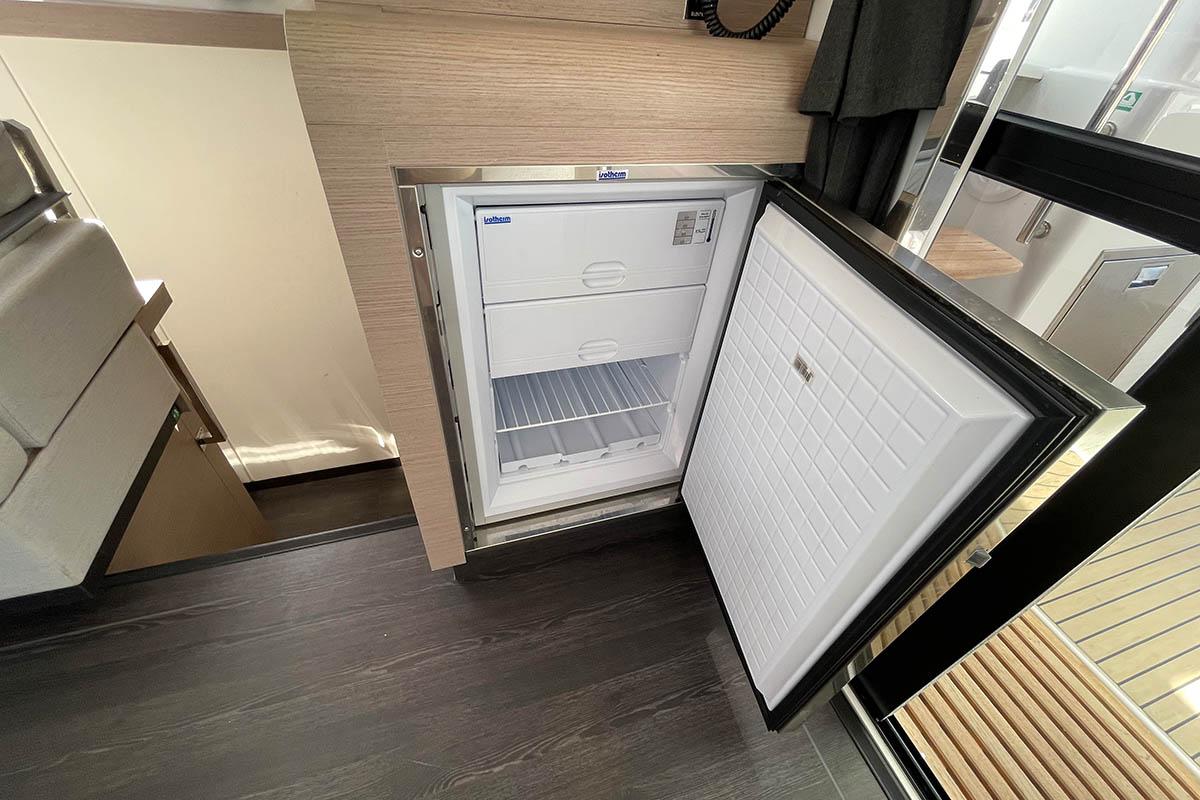 Fountaine Pajot Tanna 47 - 5 + 1 cab., picture 12