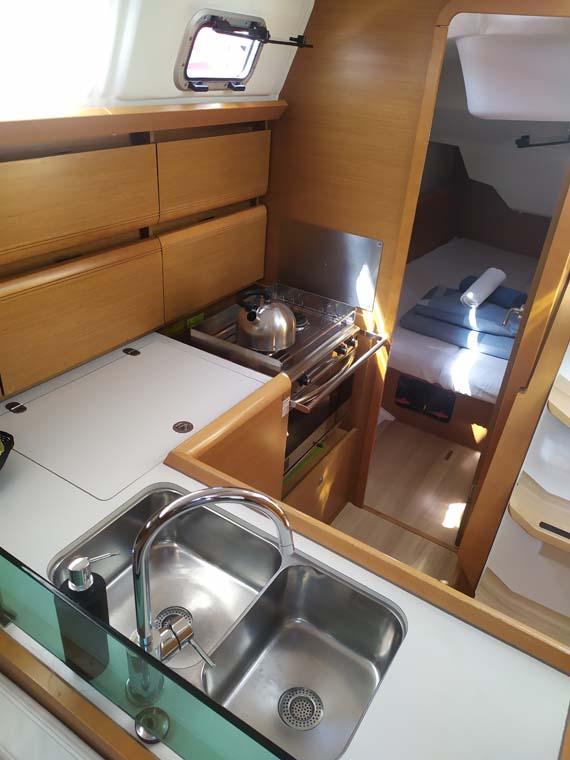 Sun Odyssey 389, picture 12