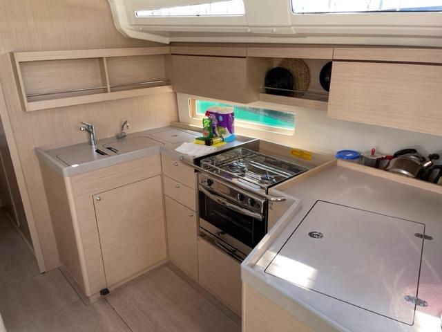 Oceanis 40.1, picture 19