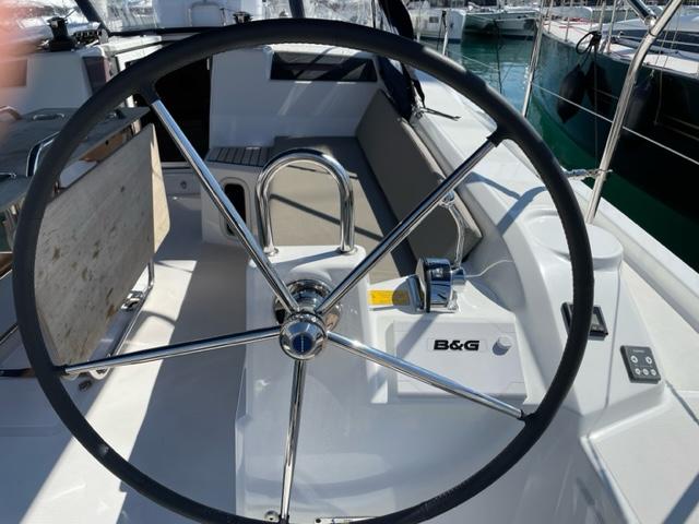 Oceanis 40.1, picture 7