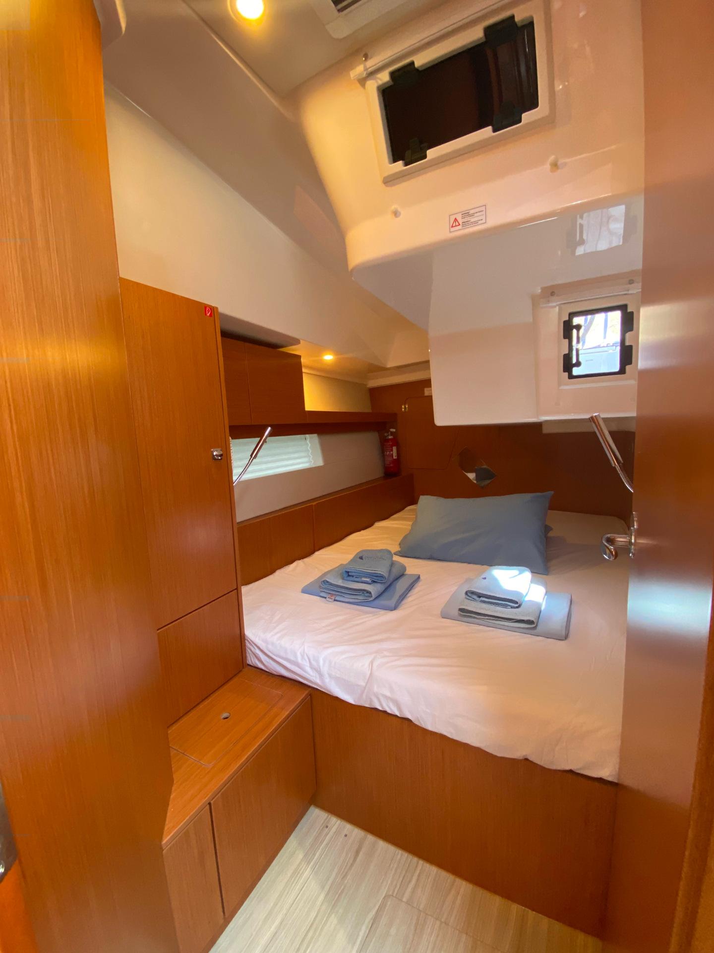 Bavaria C45 - 4 cab., picture 10