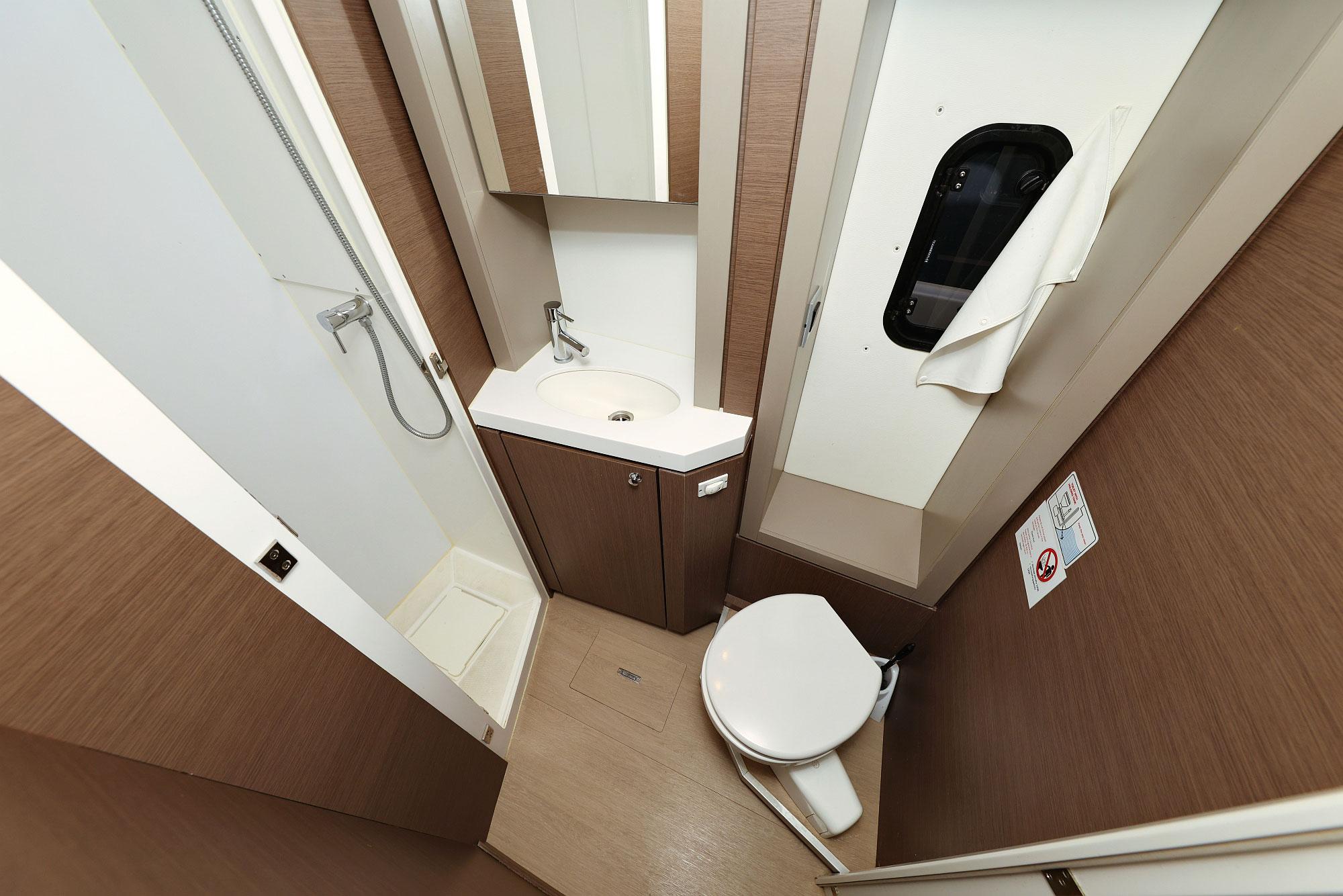 Bali 4.6 - 5 + 1 cab., picture 17