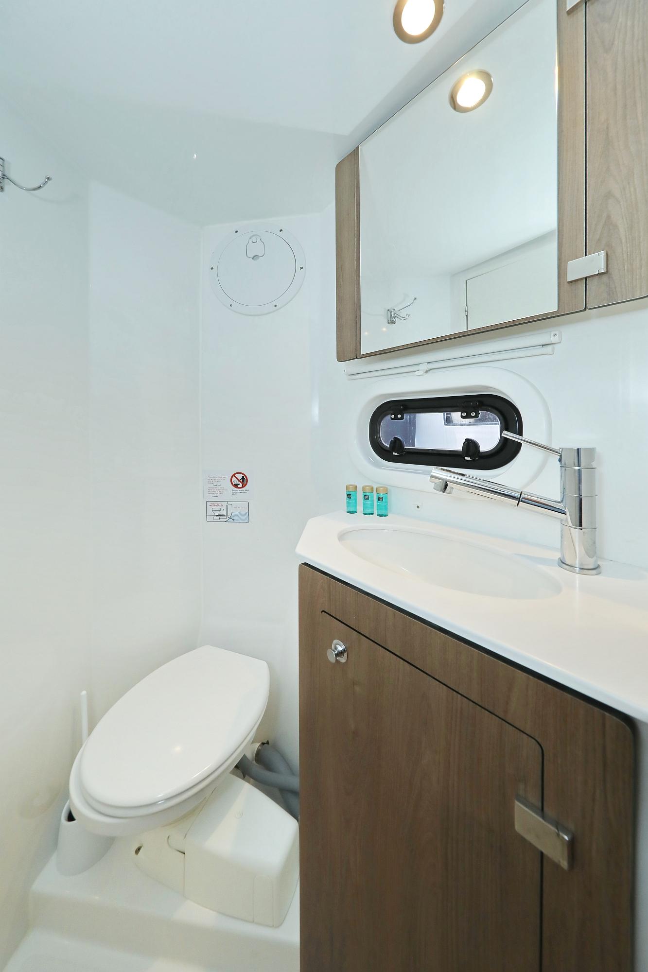 Bali 4.2 - 4 + 1 cab., picture 29