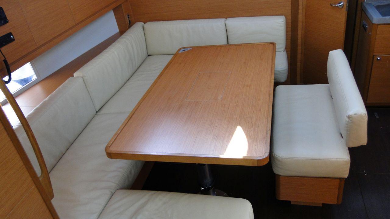 Dufour 470 - 4 + 1 cab., picture 6