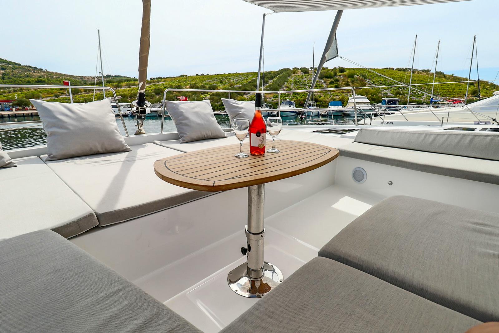 Bali 4.6 - 5 + 2 cab., picture 11