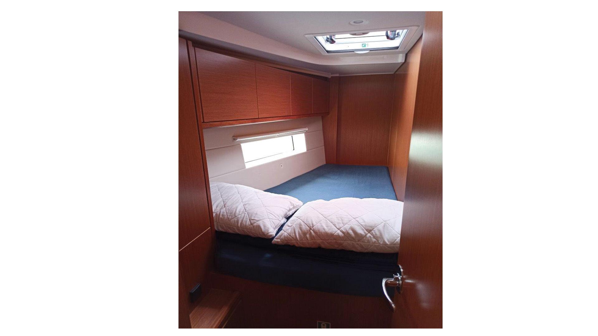 Bavaria C45 - 4 cab., picture 10