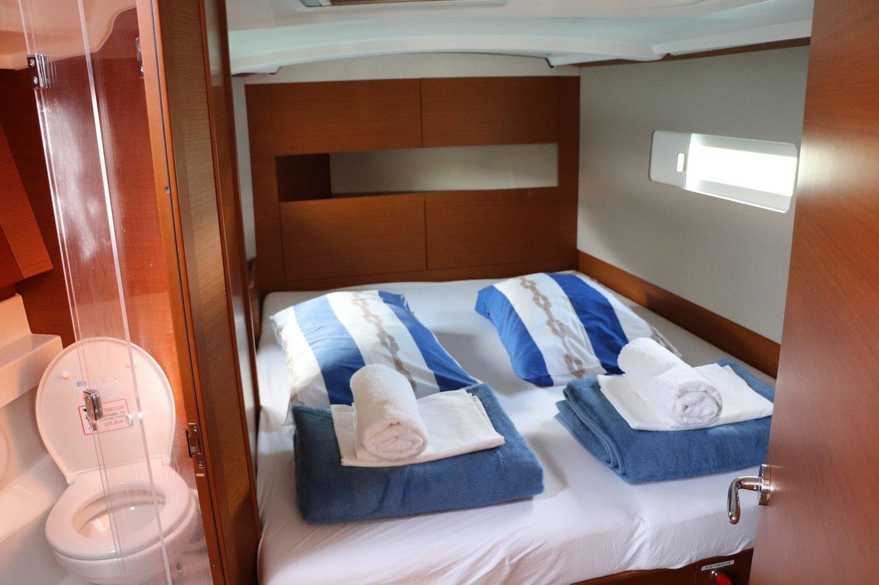 Sun Odyssey 410 - 3 cab., picture 12