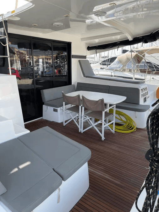 Lagoon 42 - 4 + 2 cab., picture 4