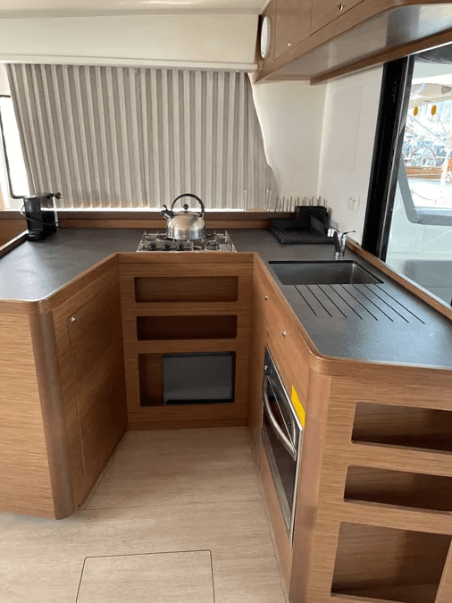 Lagoon 42 - 4 + 2 cab., picture 8