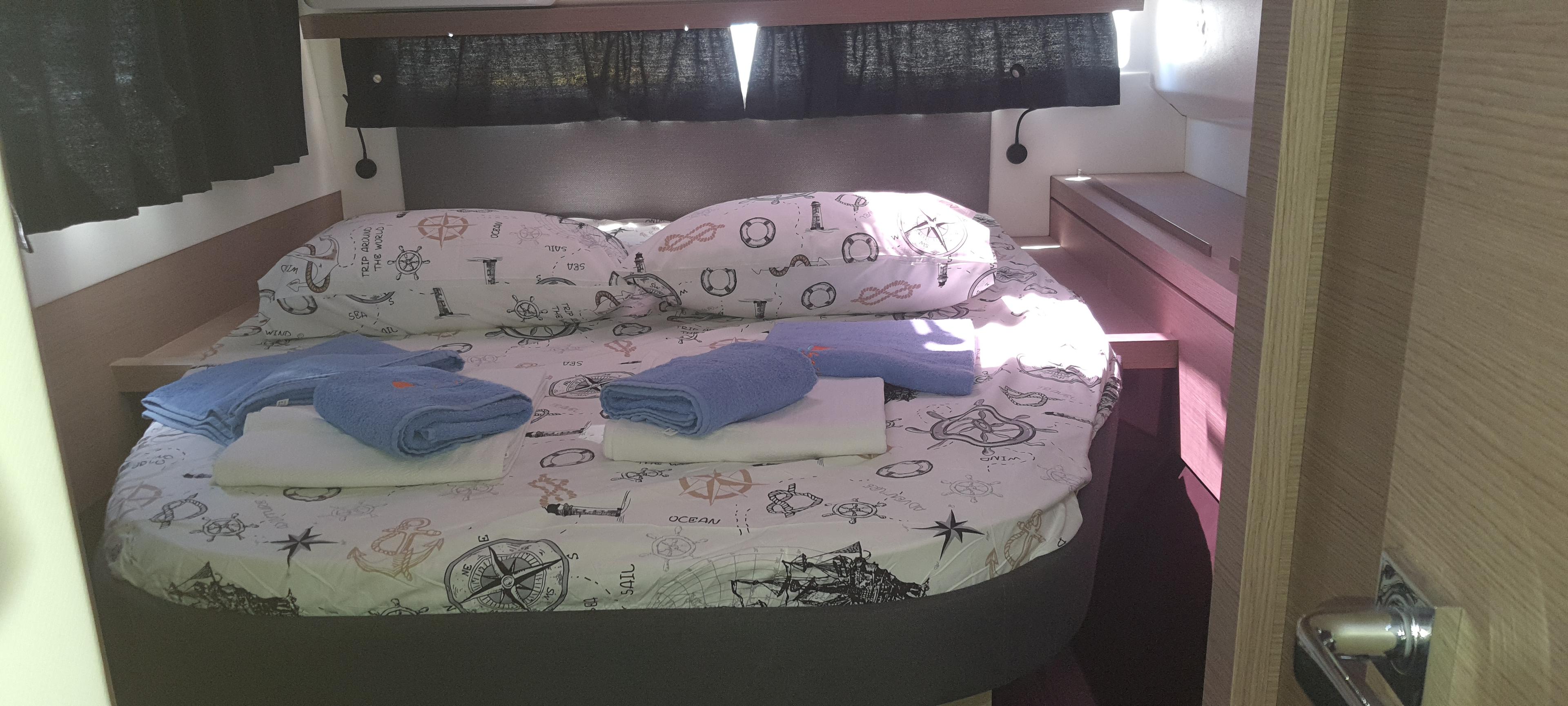 Fountaine Pajot Isla 40 - 4 + 1 cab., picture 4