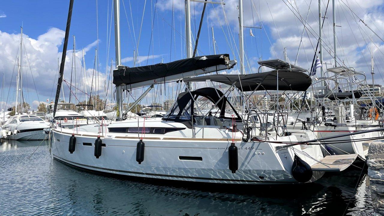 Sun Odyssey 449, picture 1