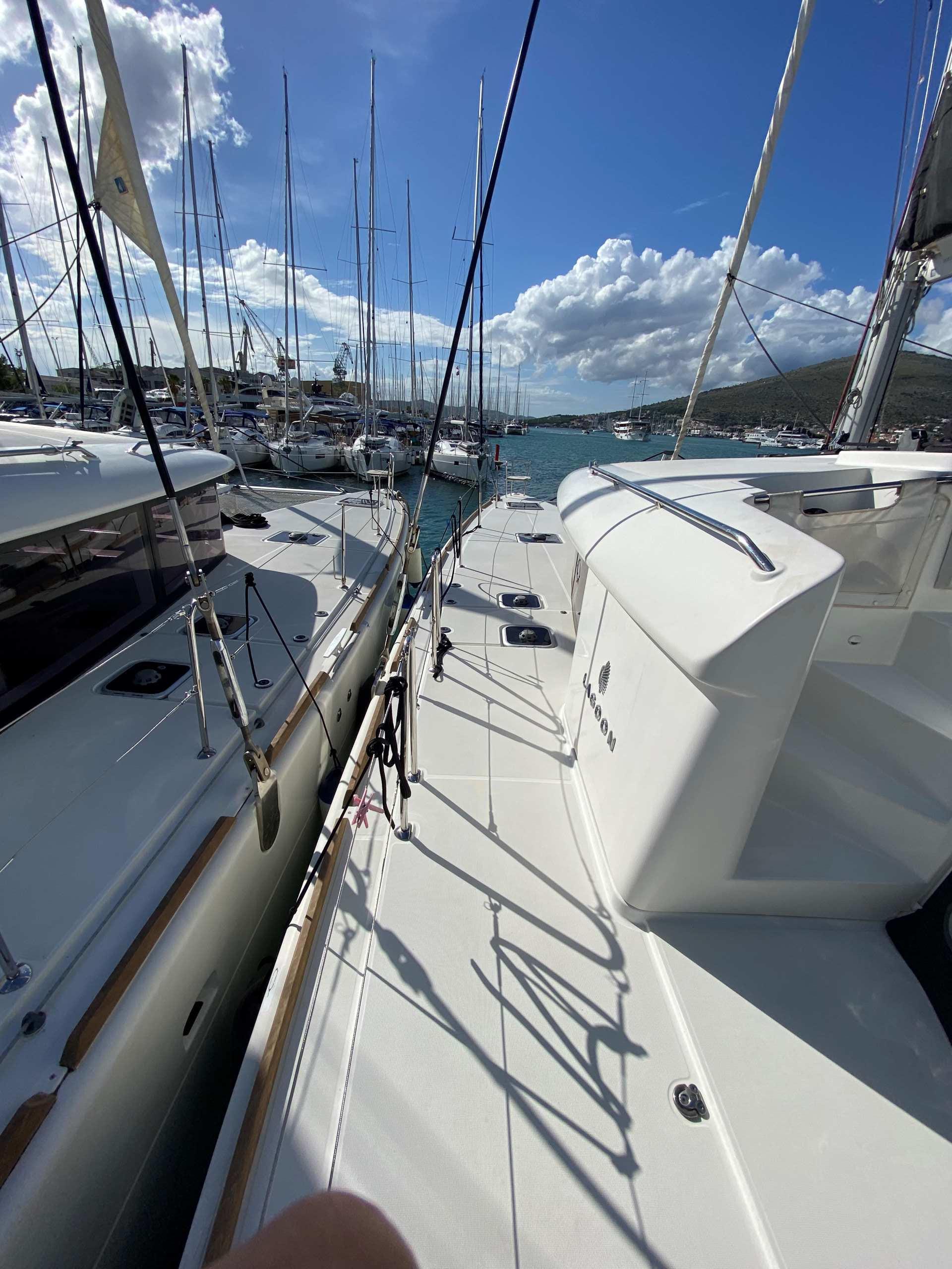 Lagoon 450 F - 4 + 2 cab., picture 6