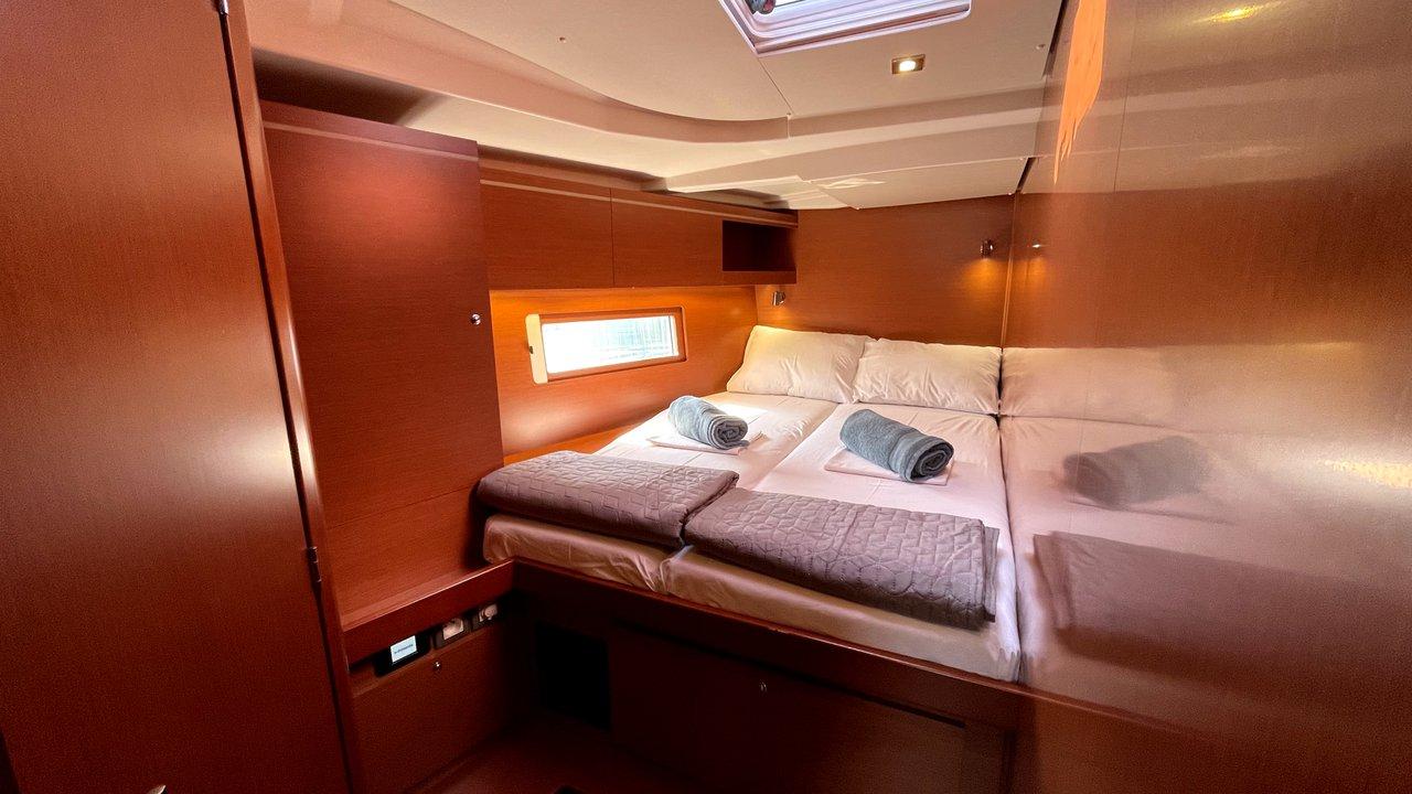 Oceanis 51.1 - 5 + 1 cab., picture 12