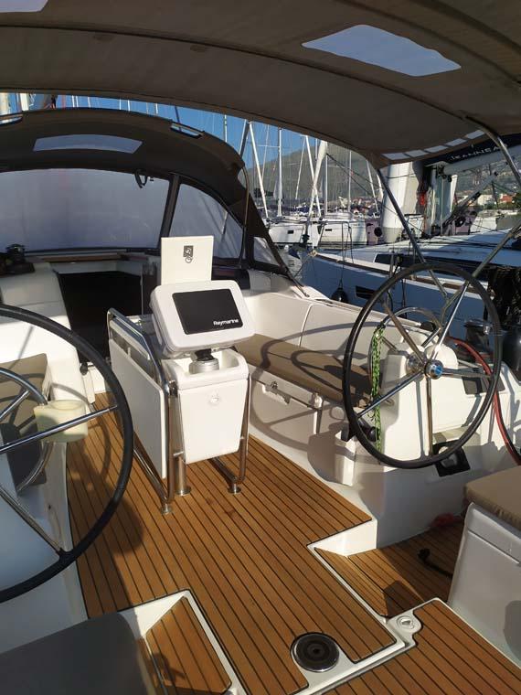 Sun Odyssey 419 - 3 cab., picture 4