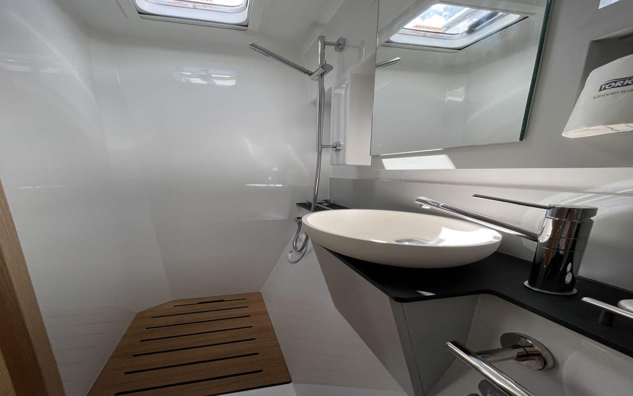 Nautitech 40 open NEW - 4 + 2 cab. - TITOM, picture 11